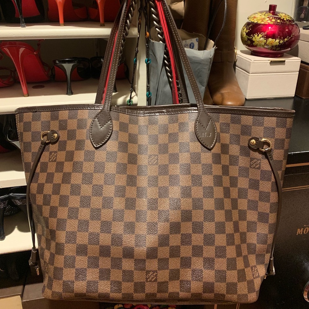 Louis Vuitton never full MM